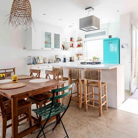 Dream Of Mediterranean House, Jacuzzi, Bbq, Delices Ensoleilles Sartrouville Exterior foto